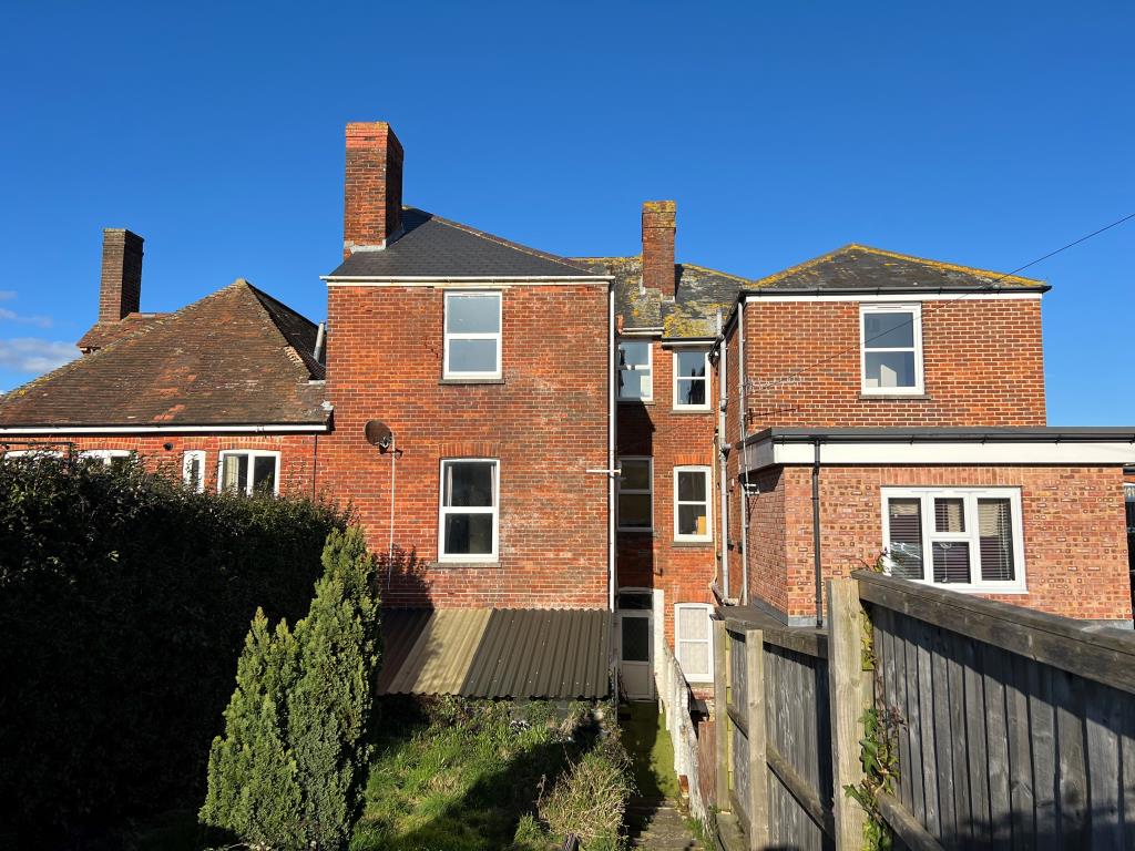 Lot: 144 - FREEHOLD TOWN CENTRE INVESTMENT COMPRISING A SHOP AND THREE FLATS - Rear of the Building